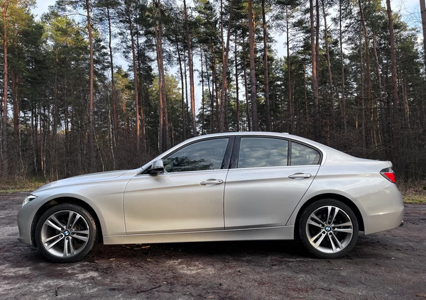 BMW Seria 3 cena 77900 przebieg: 131000, rok produkcji 2016 z Lubaczów małe 67